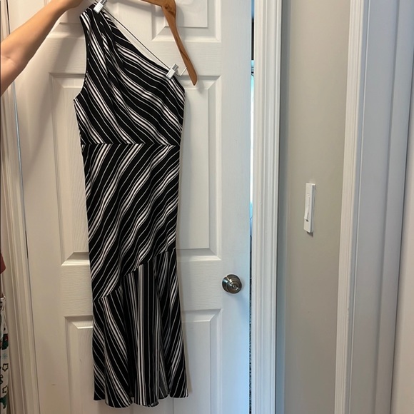 Sam Edelman Elegant Black and White Striped Dress size 10 - Picture 3 of 11